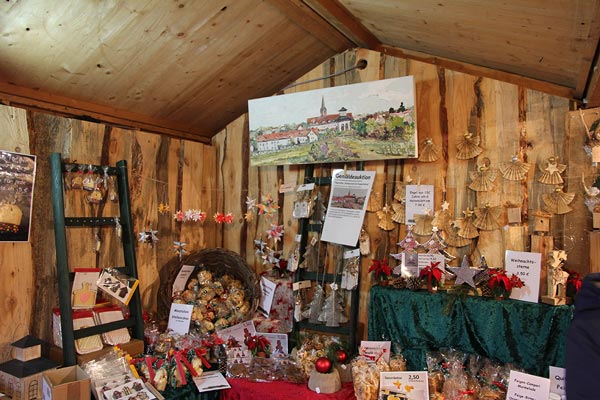 Teehaus-Stand auf dem Adventsmarkt